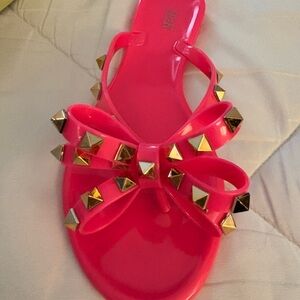 Stylish Pink Sandals with Gold Accents